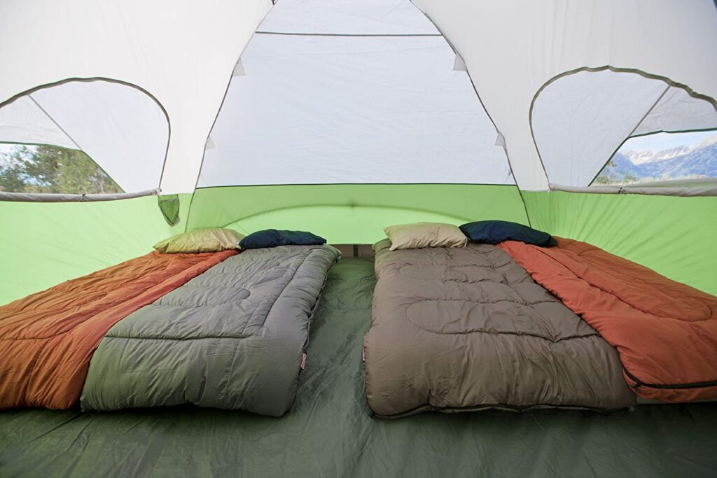 How much does a tent weigh: 6-person tent