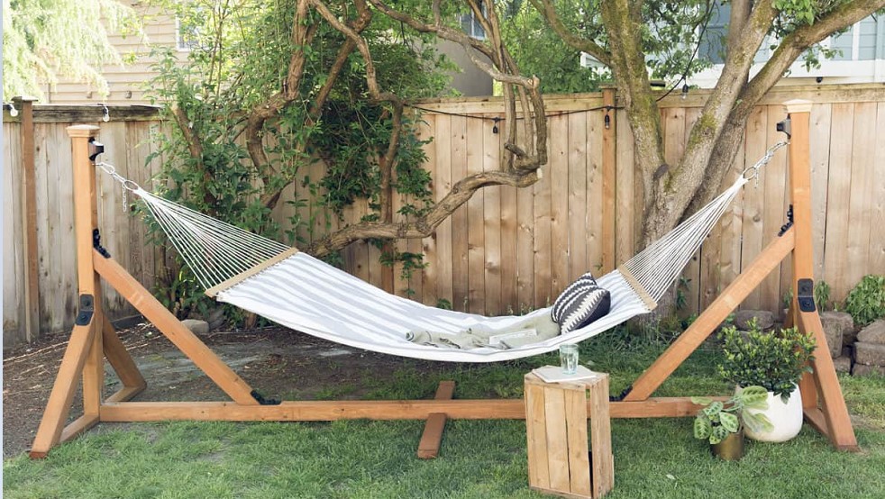 What can you attach a hammock to