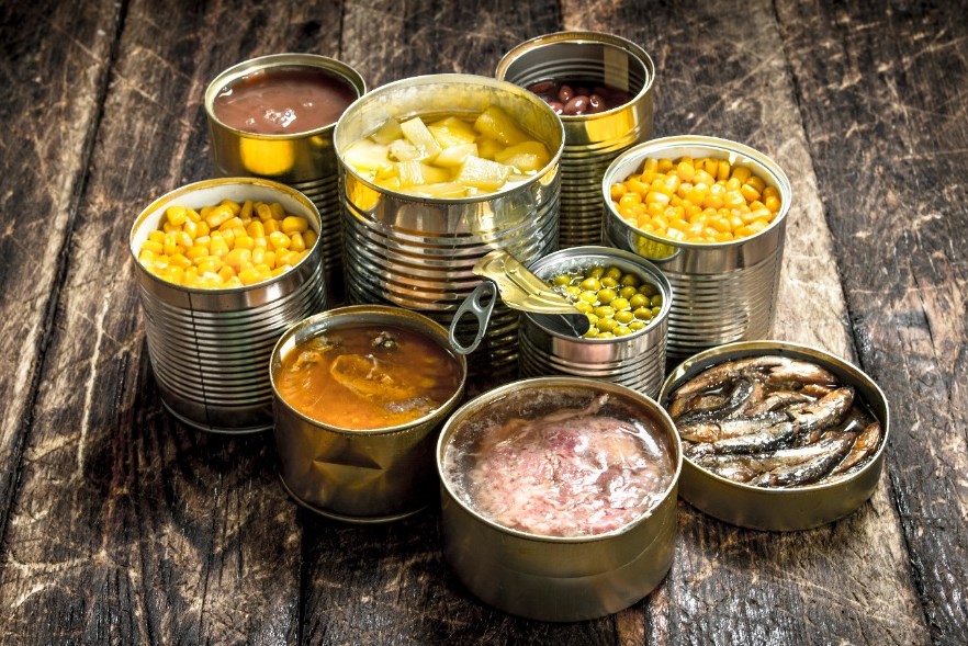 Best canned foods for camping meals